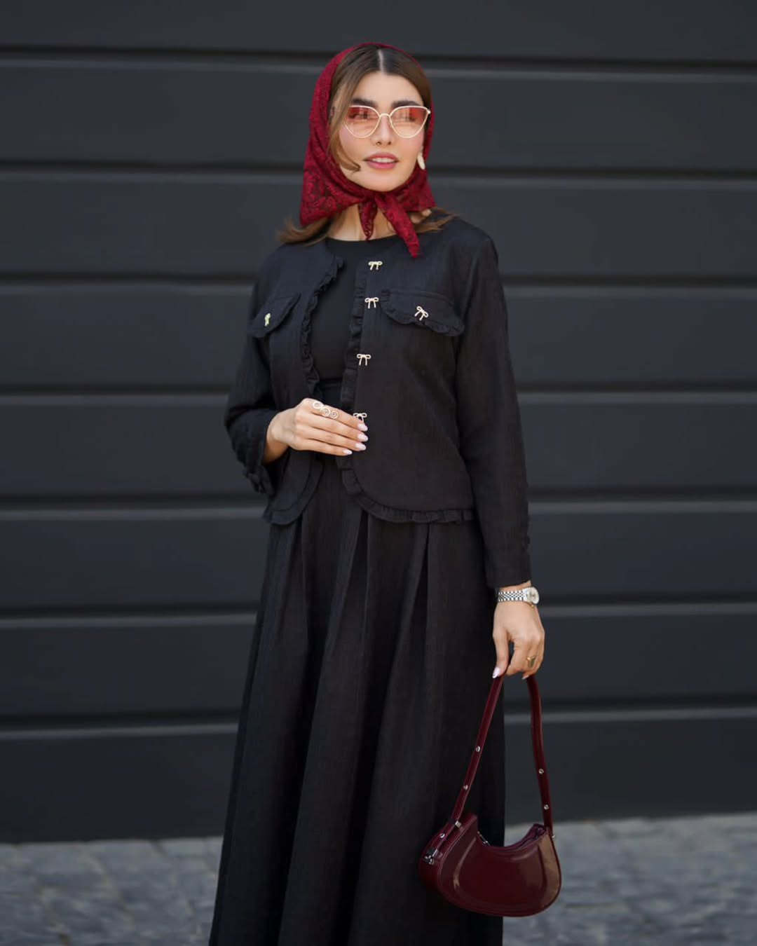 کت و دامن مدل ستایش مشکی مناسب دو سایزی سایز ۳۸ تا ۴۴